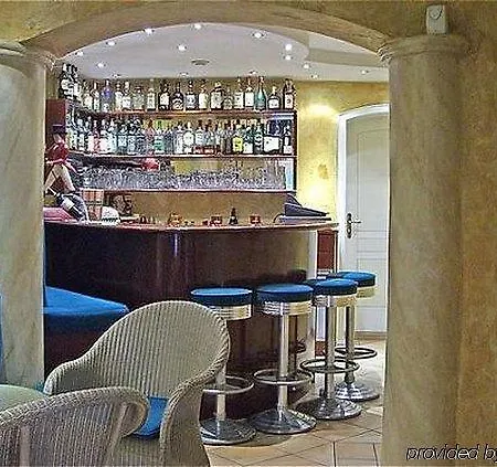 Buchholz Downtown Hotel 