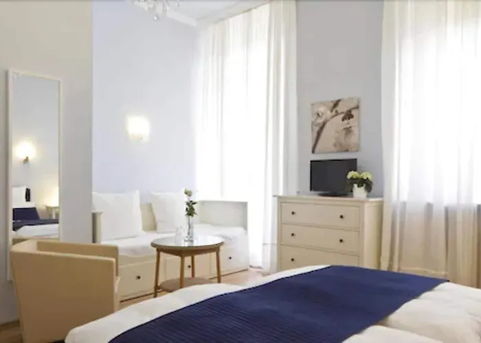 Buchholz Downtown Hotel