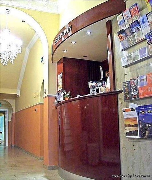 Отель Buchholz Downtown 3*